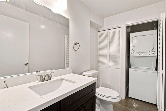 1451 13Th St 1, Oakland, CA 94607