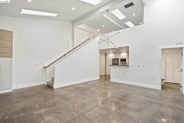 1451 13Th St 1, Oakland, CA 94607
