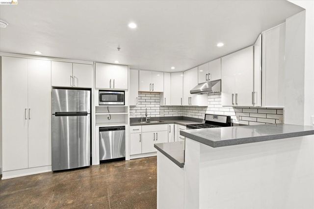 1451 13Th St 1, Oakland, CA 94607