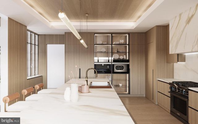 731 LAWTON ST, Mclean, VA 22101