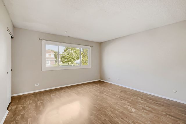 3729 Dory Circle E, Hanover Park, IL 60133
