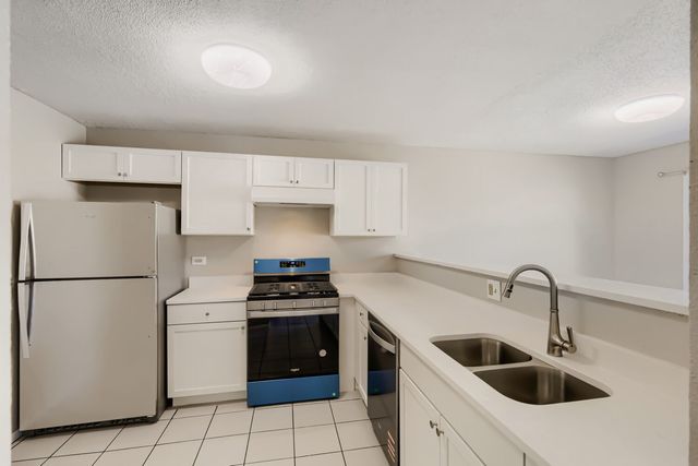 3729 Dory Circle E, Hanover Park, IL 60133