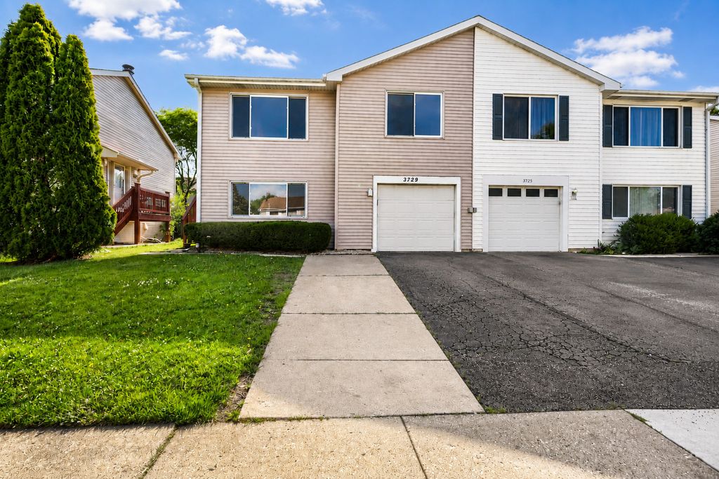 3729 Dory Circle E, Hanover Park, IL 60133