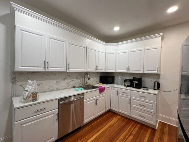 96 Naples Road 3, Brookline, MA 02446