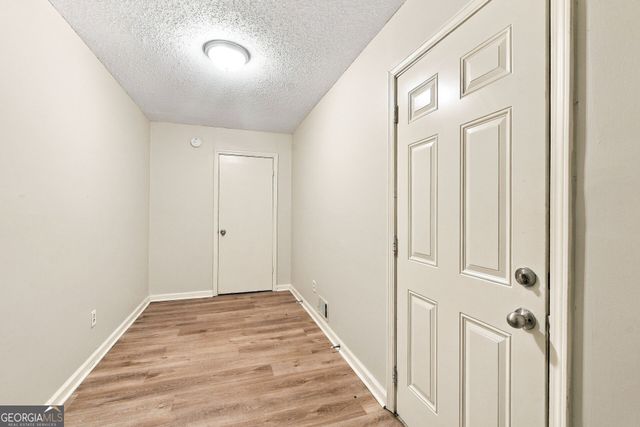 6635 Biscayne Way, Douglasville, GA 30135