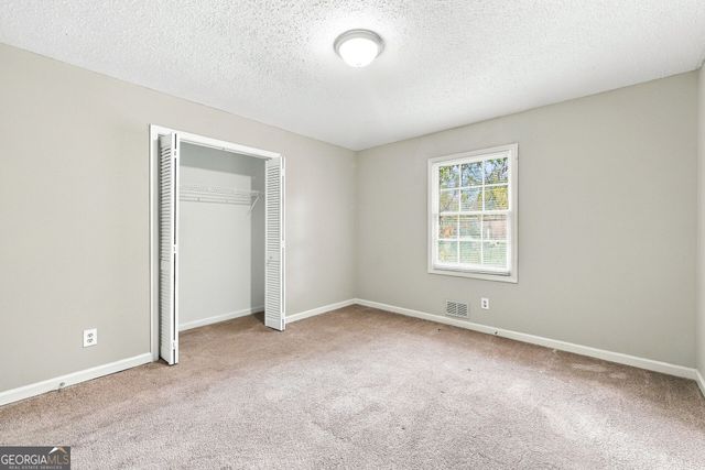 6635 Biscayne Way, Douglasville, GA 30135