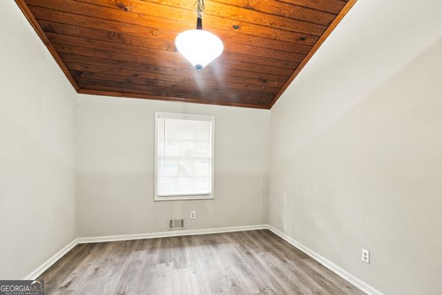 6635 Biscayne Way, Douglasville, GA 30135