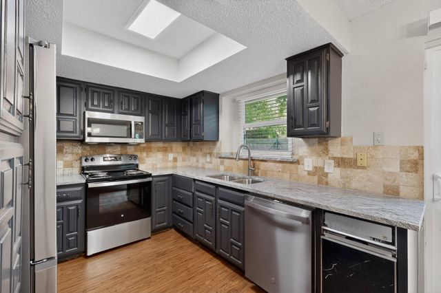 3725 Northridge Drive, Irving, TX 75038