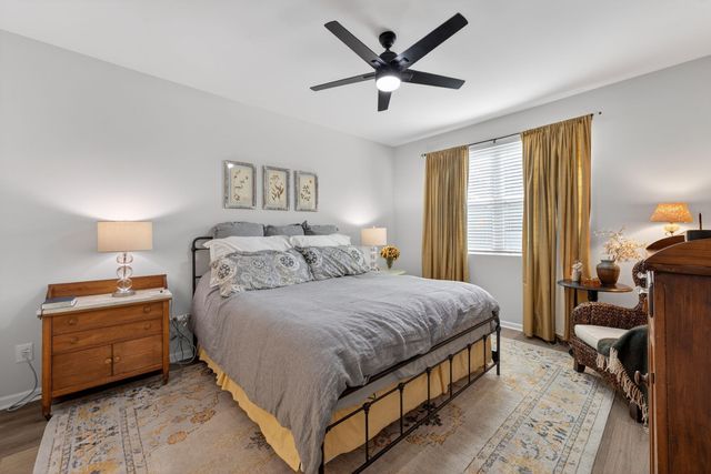 219 Addison Ave, Chapel Hill, TN 37034