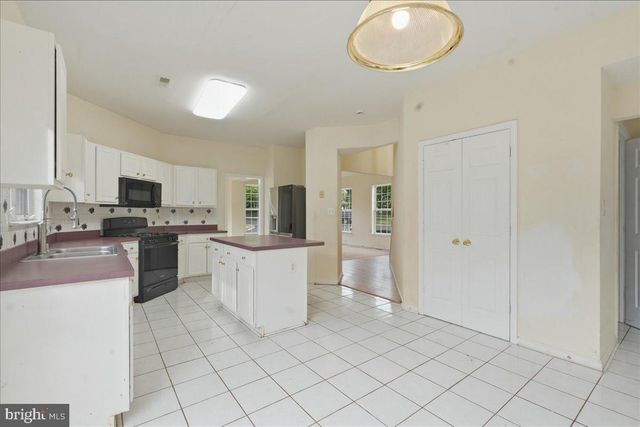 9884 ARROWOOD DR, Manassas, VA 20111