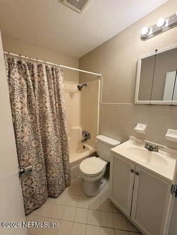 108 RIVER ROAD Drive, Palatka, FL 32177