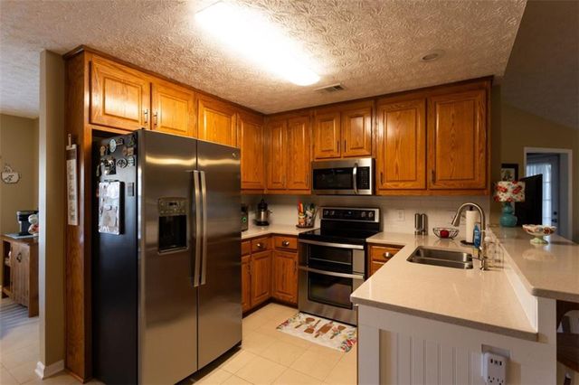 164 Laurel Lane, Social Circle, GA 30025