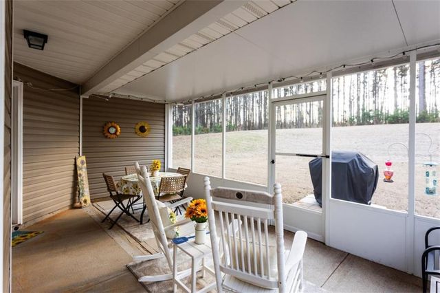 164 Laurel Lane, Social Circle, GA 30025