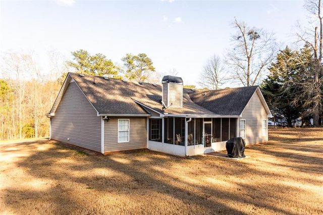 164 Laurel Lane, Social Circle, GA 30025
