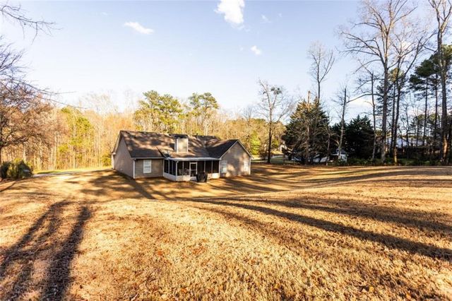 164 Laurel Lane, Social Circle, GA 30025