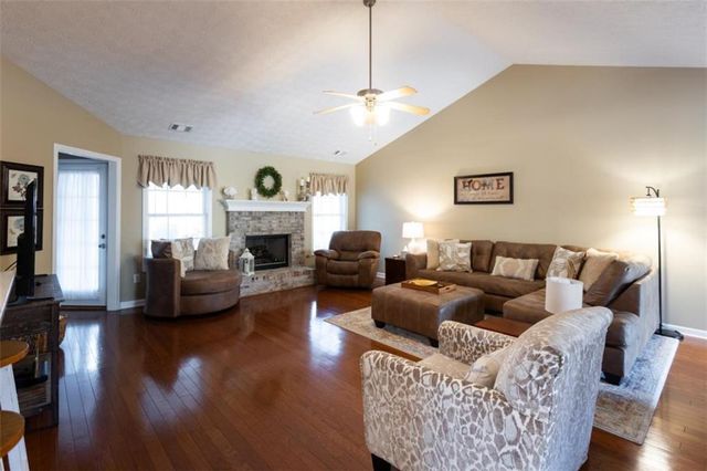 164 Laurel Lane, Social Circle, GA 30025