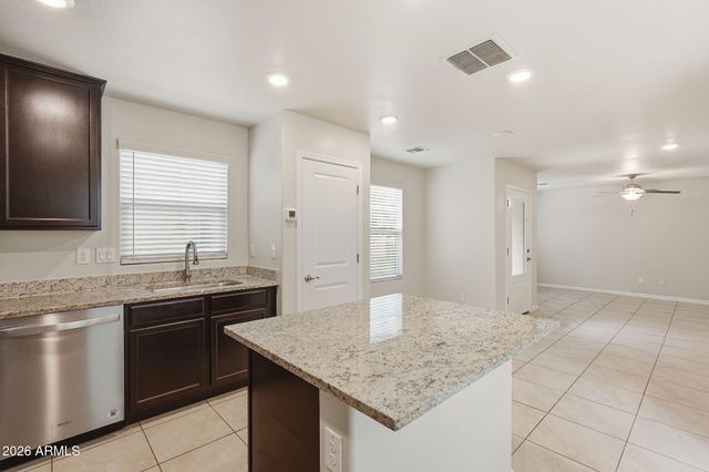 3921 S 82ND Drive, Phoenix, AZ 85043