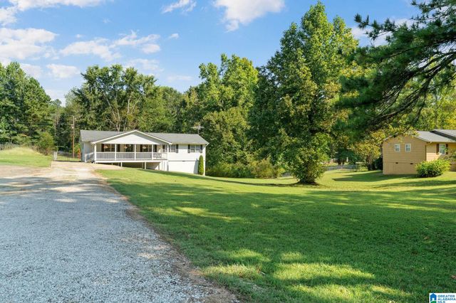 1261 MCCRAVY LANE, Mount Olive, AL 35117