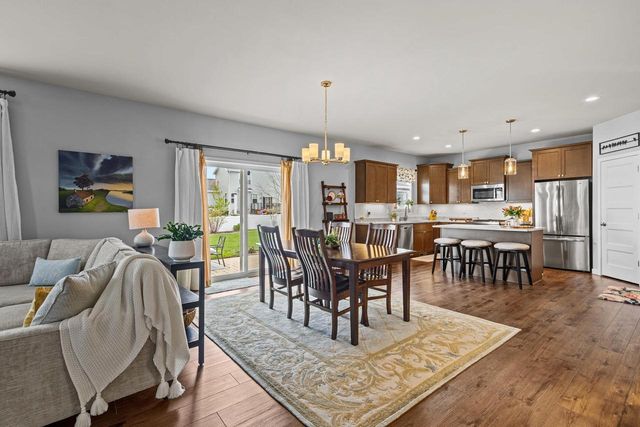 1317 Black Stallion Drive, Madison, WI 53718