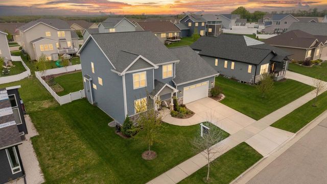 1317 Black Stallion Drive, Madison, WI 53718