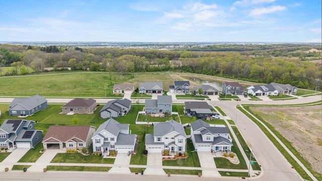1317 Black Stallion Drive, Madison, WI 53718