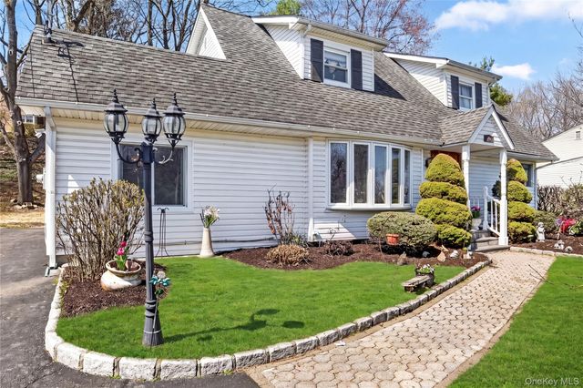 22 Jerome Drive, Cortlandt Manor, NY 10567