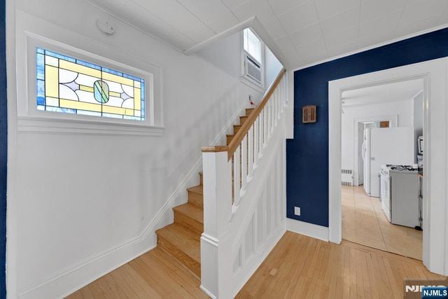 434 3rd Avenue, Roselle, NJ 07203