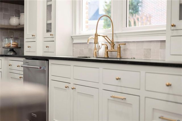 2313 Garden Park Drive SE, Smyrna, GA 30080