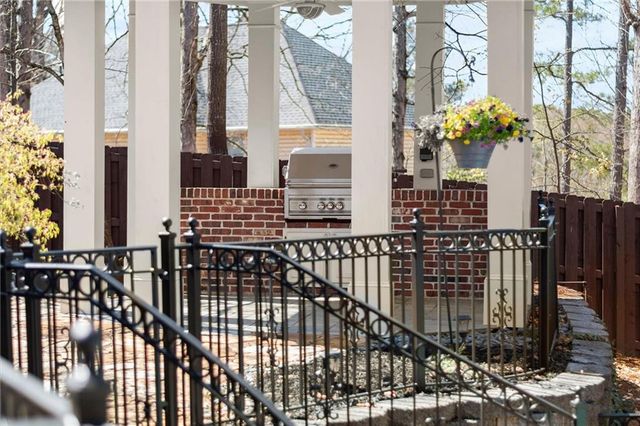 2313 Garden Park Drive SE, Smyrna, GA 30080