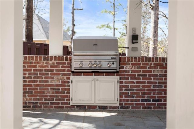 2313 Garden Park Drive SE, Smyrna, GA 30080