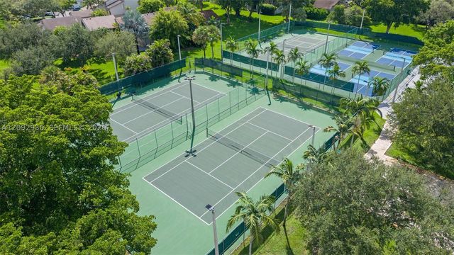 11236 SW 104th St, Miami, FL 33176