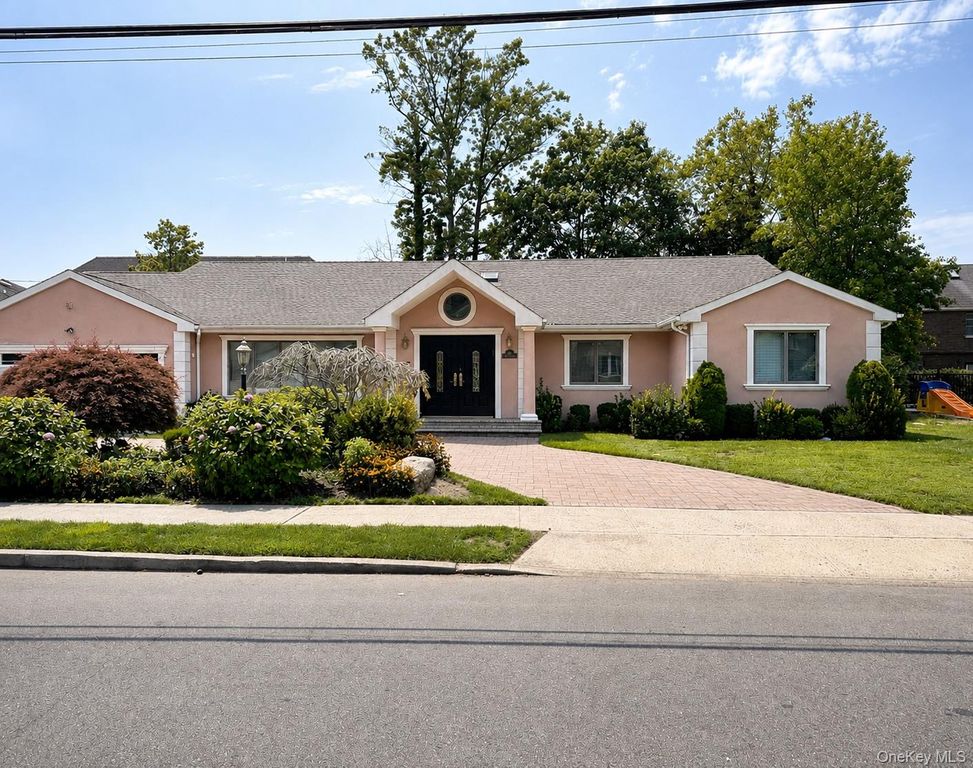 543 Fairway Drive, Woodmere, NY 11598 — exterior