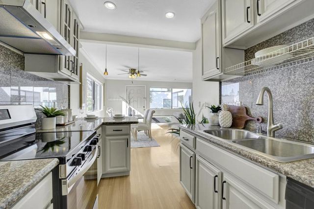 1919 Alameda De Las Pulgas 140, San Mateo, CA 94403