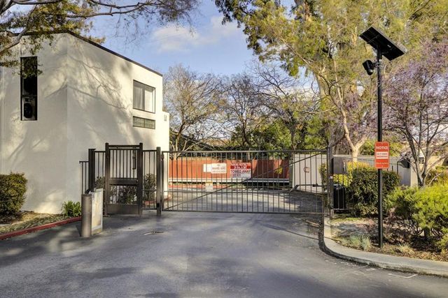 1919 Alameda De Las Pulgas 140, San Mateo, CA 94403