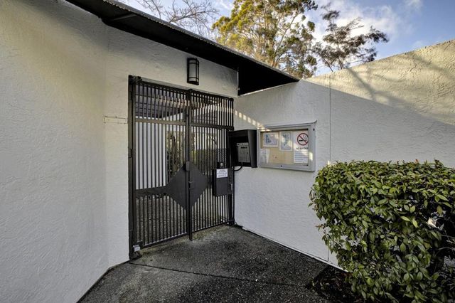 1919 Alameda De Las Pulgas 140, San Mateo, CA 94403