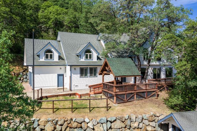 2213 Old Toll Rd, Placerville, CA 95667