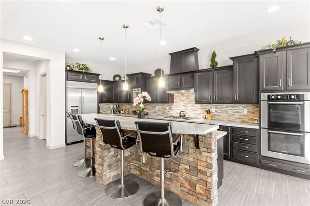 9896 Cathedral Pines Avenue, Las Vegas, NV 89149
