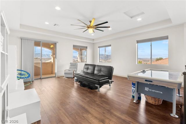 9896 Cathedral Pines Avenue, Las Vegas, NV 89149