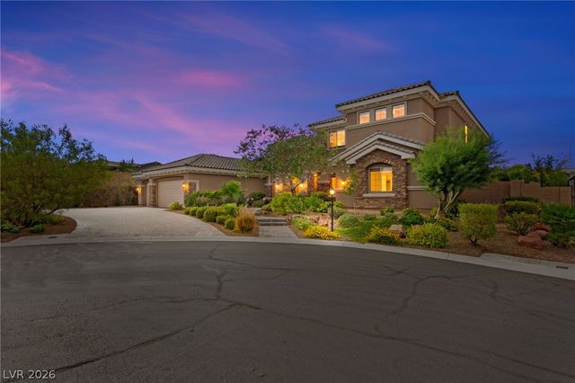 9896 Cathedral Pines Avenue, Las Vegas, NV 89149