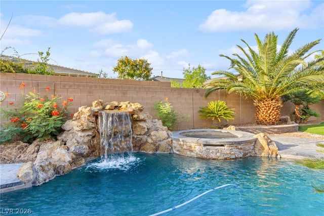 9896 Cathedral Pines Avenue, Las Vegas, NV 89149