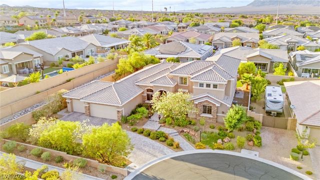 9896 Cathedral Pines Avenue, Las Vegas, NV 89149