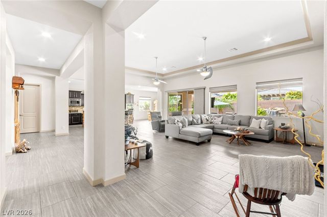 9896 Cathedral Pines Avenue, Las Vegas, NV 89149