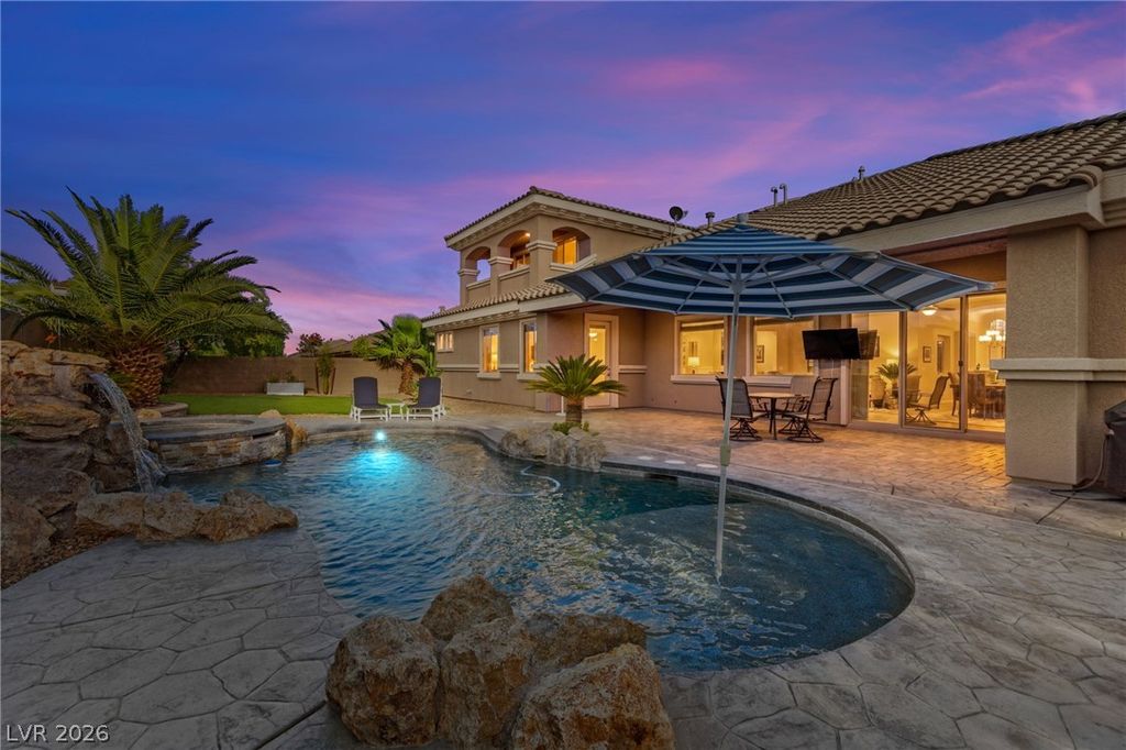 9896 Cathedral Pines Avenue, Las Vegas, NV 89149