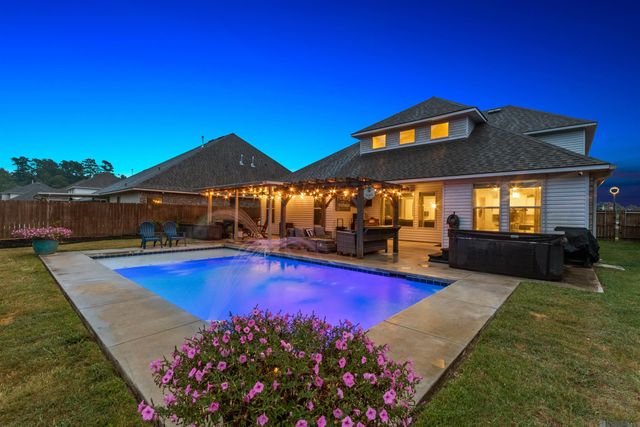 8827 Tatler St, Denham Springs, LA 70706