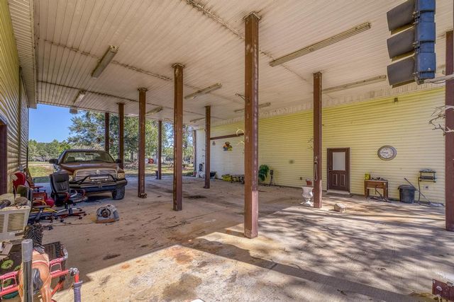 1650 Bear Bay Flats Rd Road, Laurel Hill, FL 32567