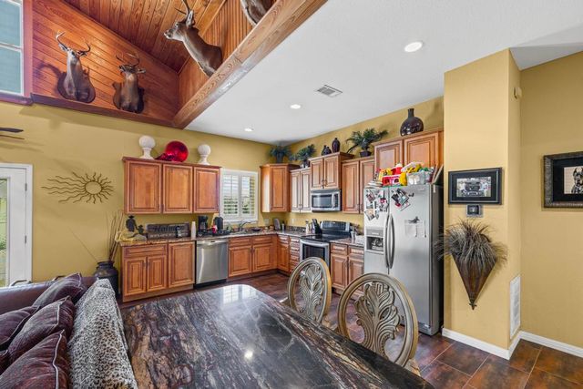 1650 Bear Bay Flats Rd Road, Laurel Hill, FL 32567