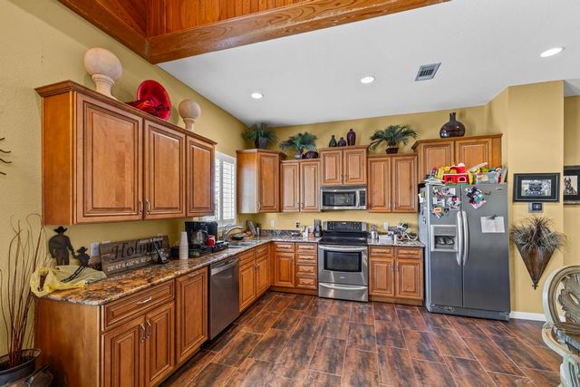 1650 Bear Bay Flats Rd Road, Laurel Hill, FL 32567