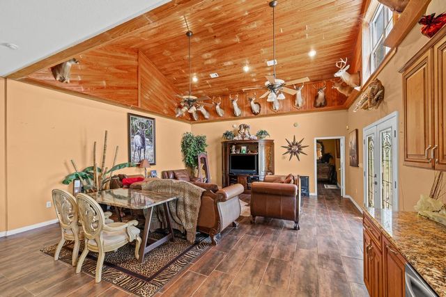 1650 Bear Bay Flats Rd Road, Laurel Hill, FL 32567