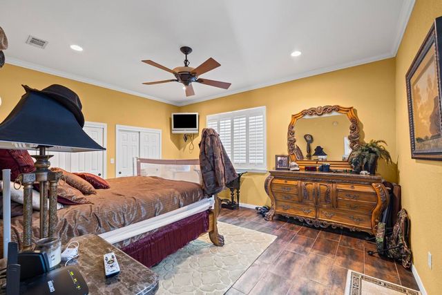 1650 Bear Bay Flats Rd Road, Laurel Hill, FL 32567