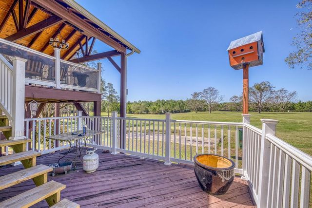 1650 Bear Bay Flats Rd Road, Laurel Hill, FL 32567